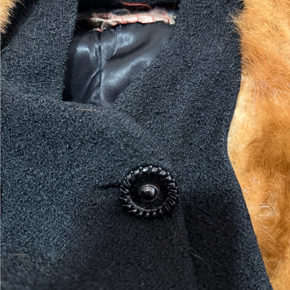 Vintage 1930s Elegant Art Deco Black Bouclé Wool Coat with Fur Collar - Picture 3 of 12